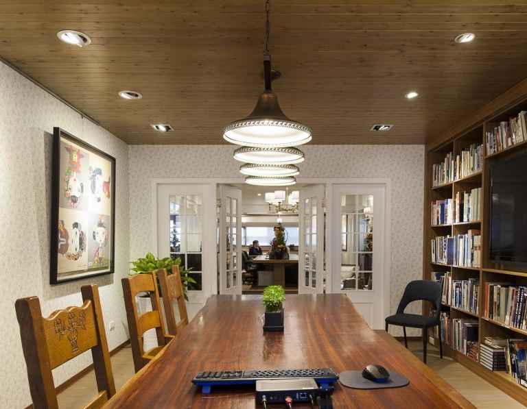 屬於我們的優雅辦公室